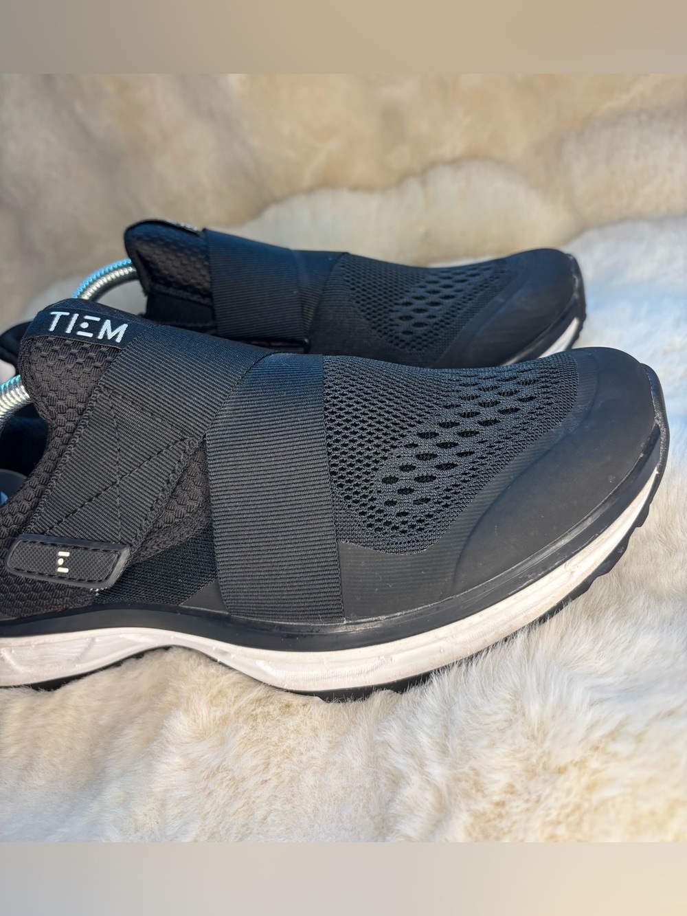 TIEM Slipstream Black Indoor Cycling Shoes SPD Compatible Women's 8.5 - Picture 2 of 12